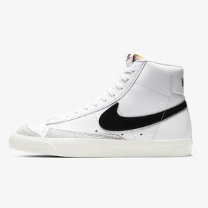 NIKE women’s Blazer mid ‘77, white with black, unworn, no box